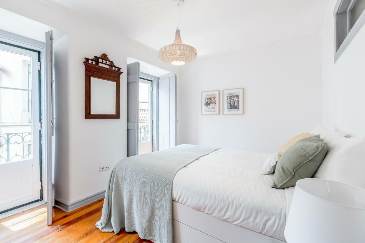 Alfama Spacious And Central Amazing Apartment, By Timecooler Lisbon Exterior photo